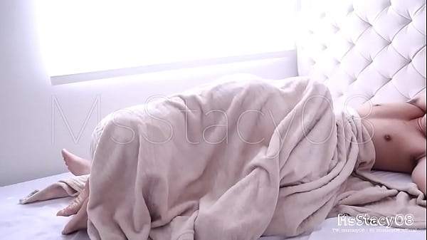 Horny Pinay College Girlfriend Wakes Up Bf In The Morning